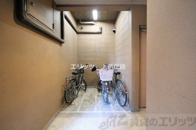 駐車場　駐輪場