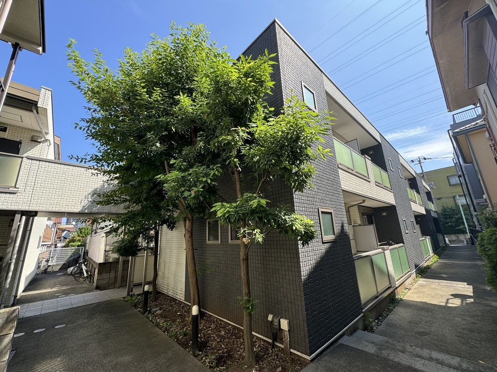 建物外観　エントランス