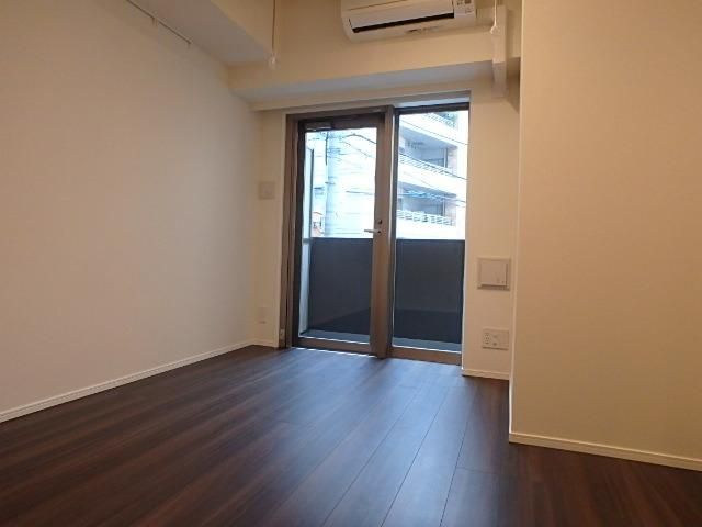 居室・リビング　★新築で綺麗なお部屋です★