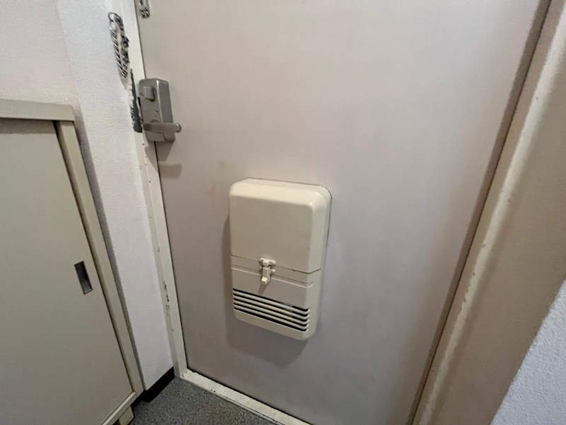 玄関　別部屋参照