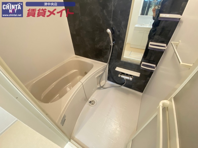 バス・シャワールーム　別物件参考写真です