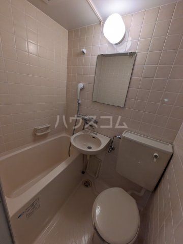 メゾンクレソンIIの風呂写真