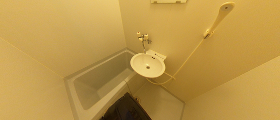 バス・シャワールーム　※別部屋の写真です