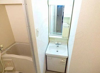 洗面設備　現状優先とし写真は参照とする。