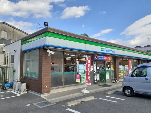 その他　ファミリーマートまで230m