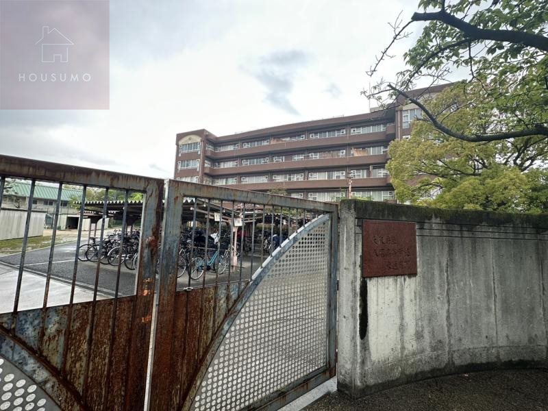 高校・高専　大阪府立八尾高等学校（高校・高専）まで462m