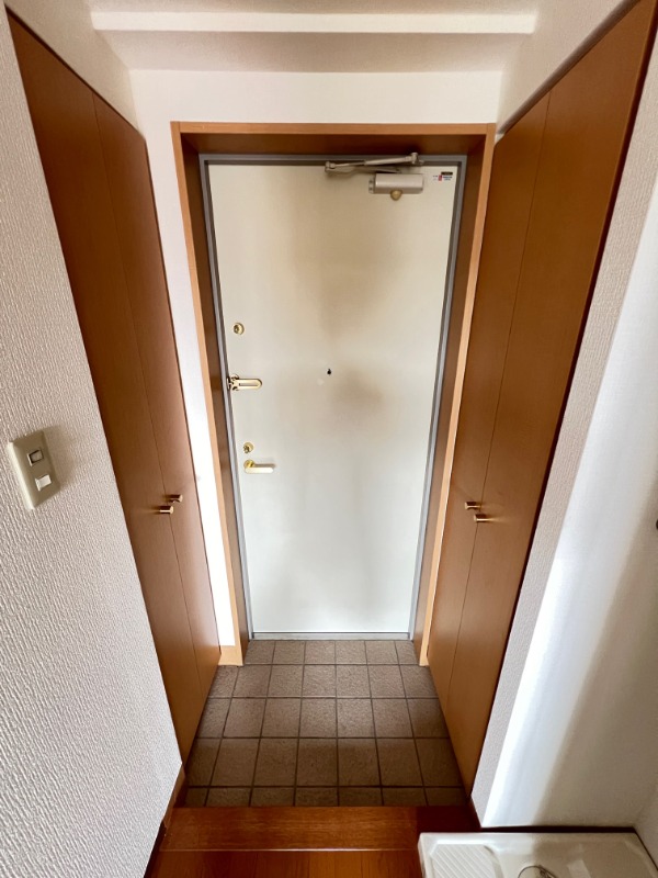 玄関　別部屋参考写真