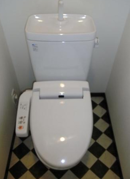 トイレ　※別部屋の参考写真です。
