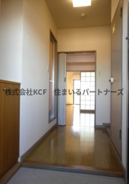 玄関　明るい玄関です