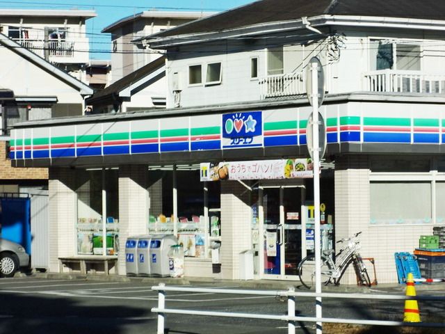 コンビニ　スリーエフ（コンビニ）まで442m