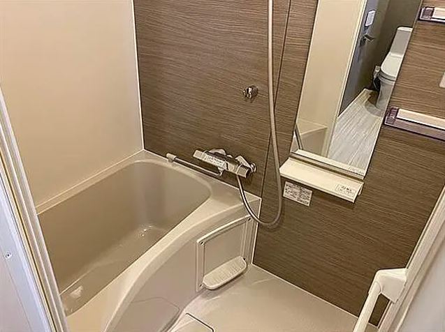 バス・シャワールーム