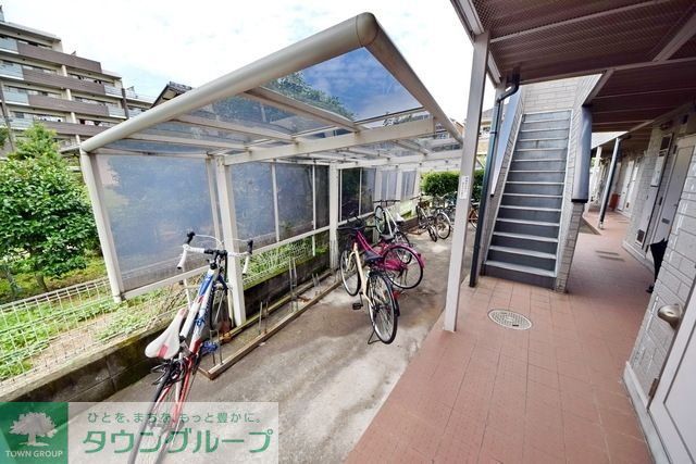 エントランス　★お問い合わせはタウンハウジングまで★