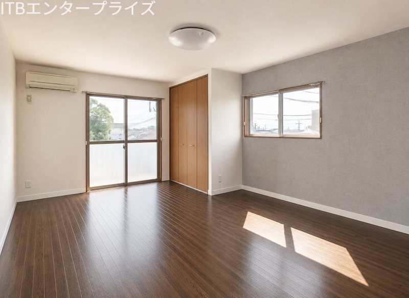 まきの木館うたりの居間写真