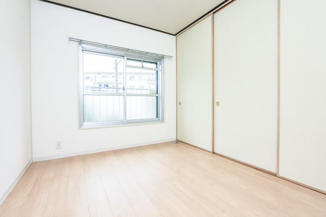 UR寝屋川の内装写真
