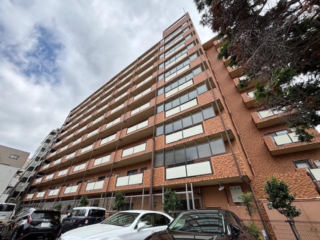 建物外観　バルコニー側（南）