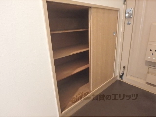 収納　下駄箱