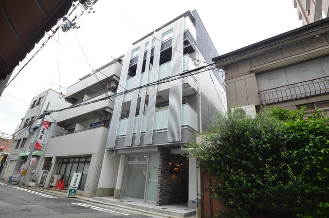 シャンティ神戸三宮の外観写真