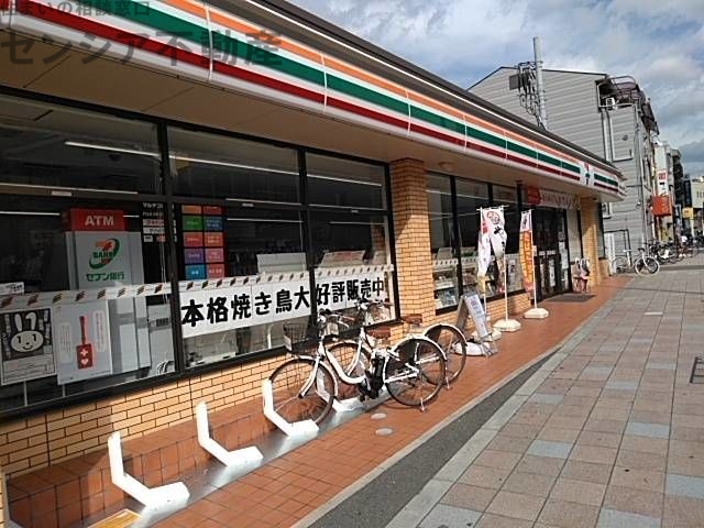 コンビニ　セブンイレブンJR放出駅西店（コンビニ）まで103m
