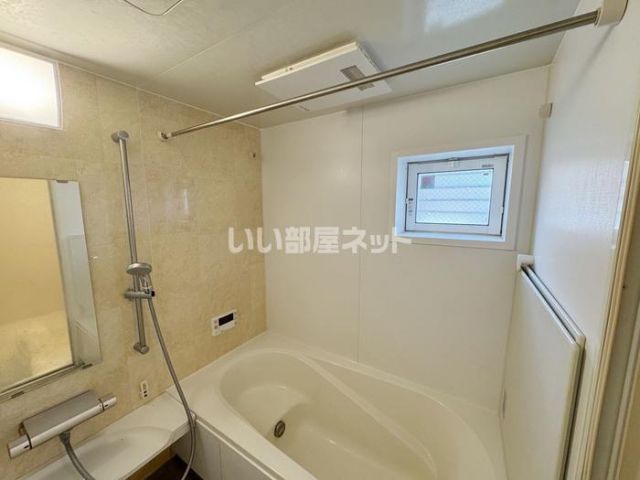 清友ハウスIIの風呂写真