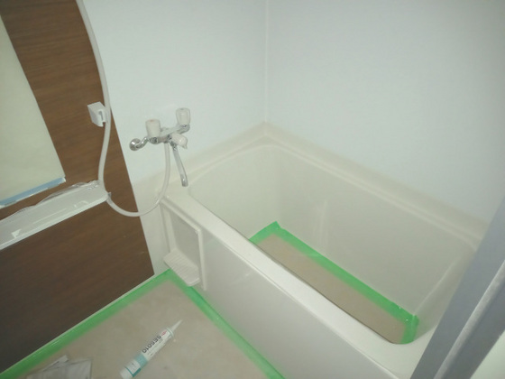 バス・シャワールーム　※別部屋の写真です