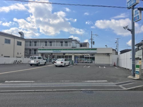 コンビニ　ファミリーマート 堺大美野店（コンビニ）まで328m