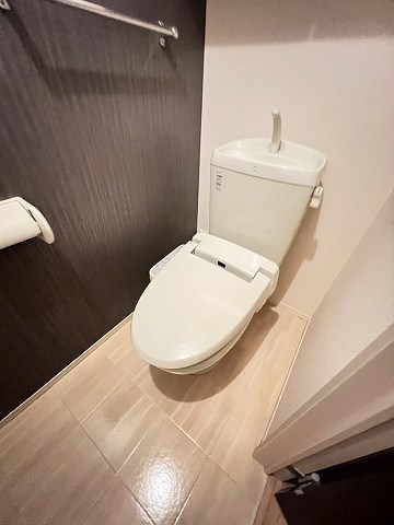 トイレ　清潔感のあるトイレです