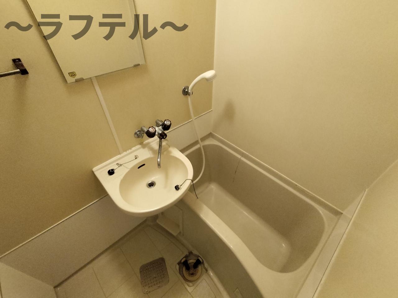 バス・シャワールーム　別部屋イメージ写真