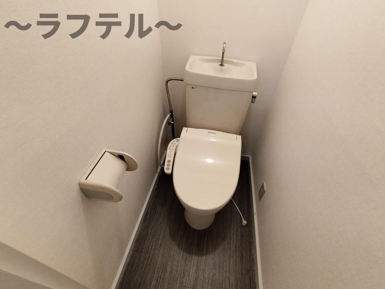 トイレ　別部屋イメージ写真