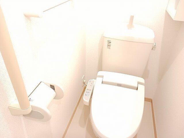 プリムローズ中山Bのトイレ写真