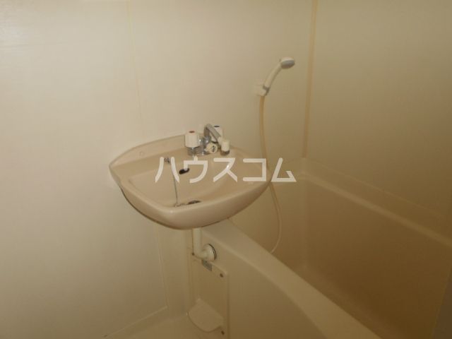 レジディア南行徳の風呂写真