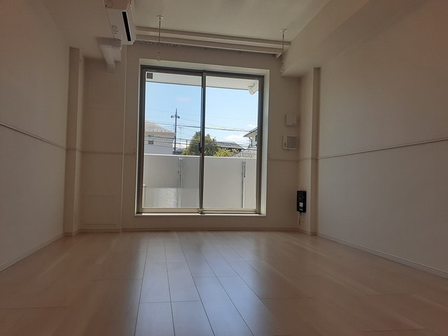 居室・リビング　参考写真　同施工会社　施工例