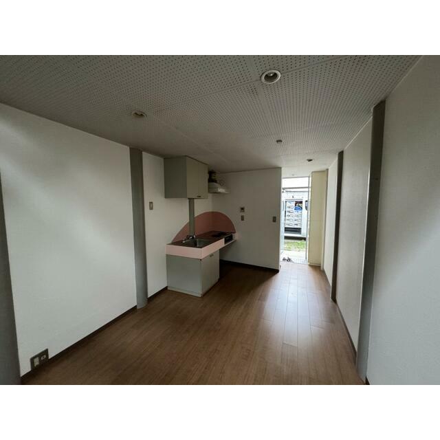 五本木アパートメントの玄関写真