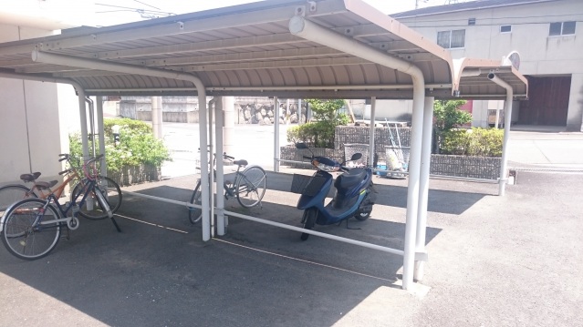 ＪＲ関西本線 三郷駅 徒歩7分 4階建 築33年の外観写真