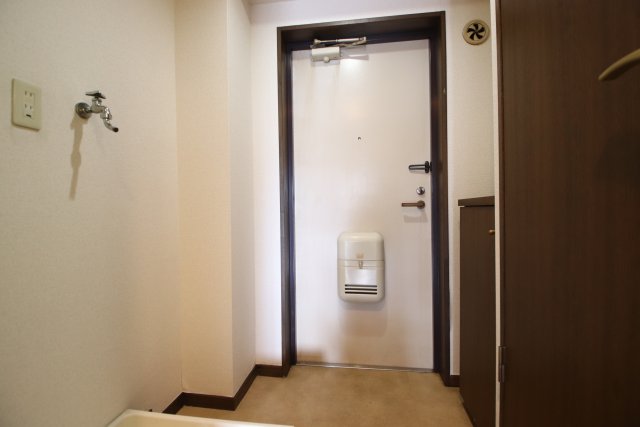 玄関　別室の参考写真です。※現況優先