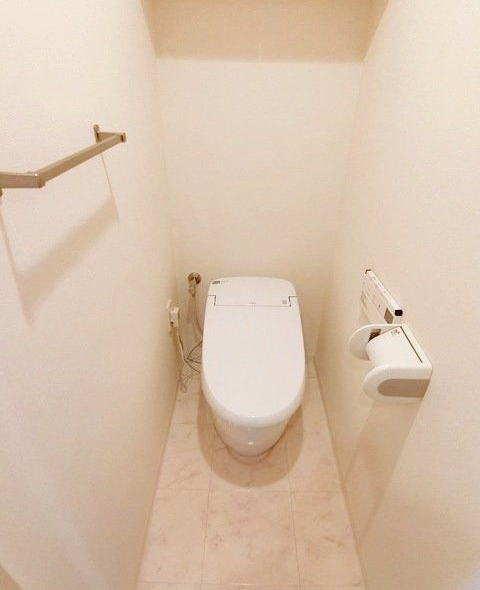 トイレ　落ち着いたトイレです