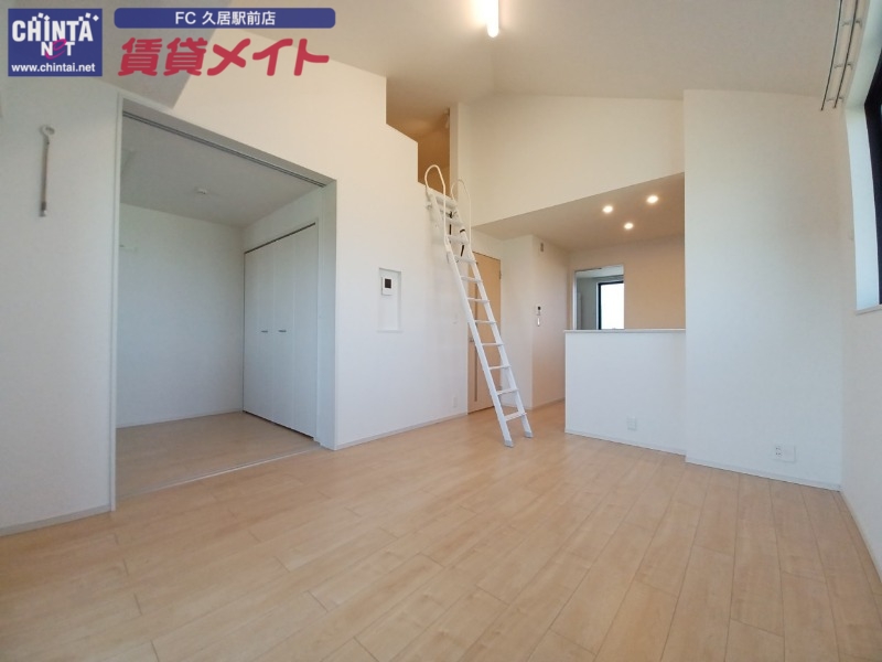 居室・リビング　同型タイプ画像