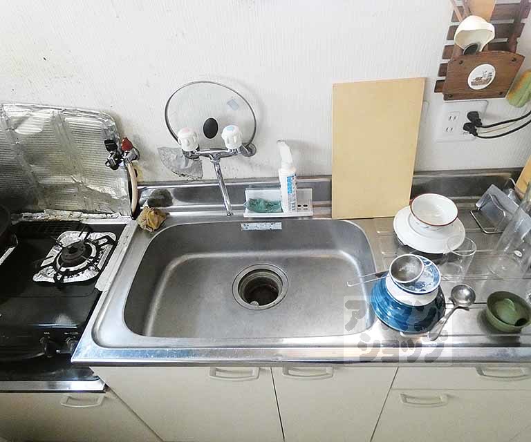 今出川シェアハウスのキッチン写真