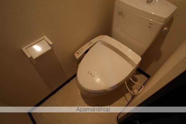 ルーミネス芦谷三番館のトイレ写真