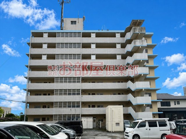 建物外観　落ち着いた雰囲気の外観です