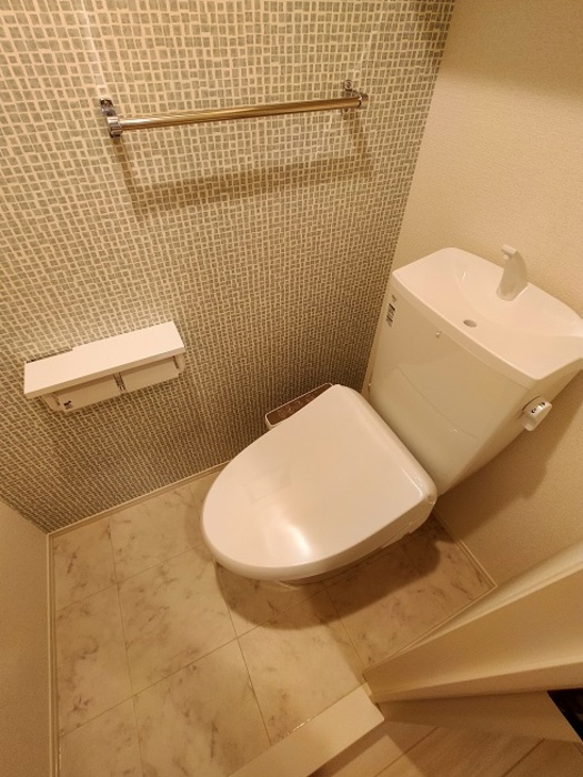 トイレ　※同物件別部屋参考写真