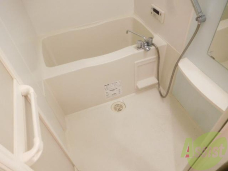 バス・シャワールーム　綺麗なお風呂です