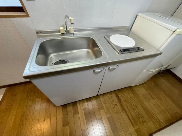 東宅ハイツ潮見が丘B棟のキッチン写真
