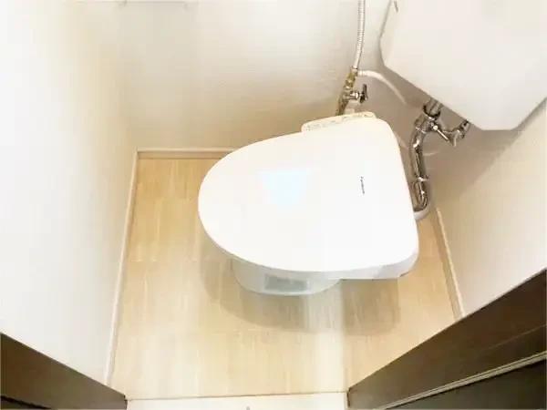 トイレ　清潔感のあるトイレです