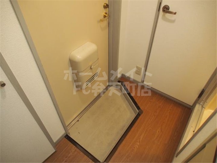 玄関　落ち着いた玄関です