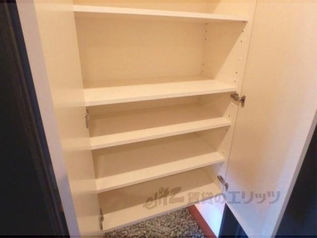 収納　下駄箱