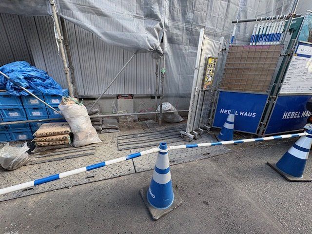 エントランス　駐車場