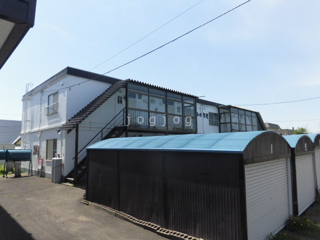 コーポ市村の建物外観