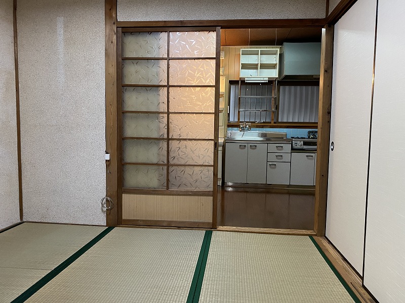 ＪＲ阪和線 北信太駅 徒歩9分 2階建 築55年の居間写真