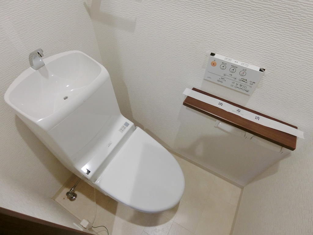 【札幌市南区澄川五条のアパートのトイレ】