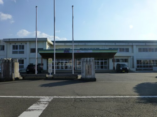 中学校　三股町立三股中学校（中学校）まで1945m